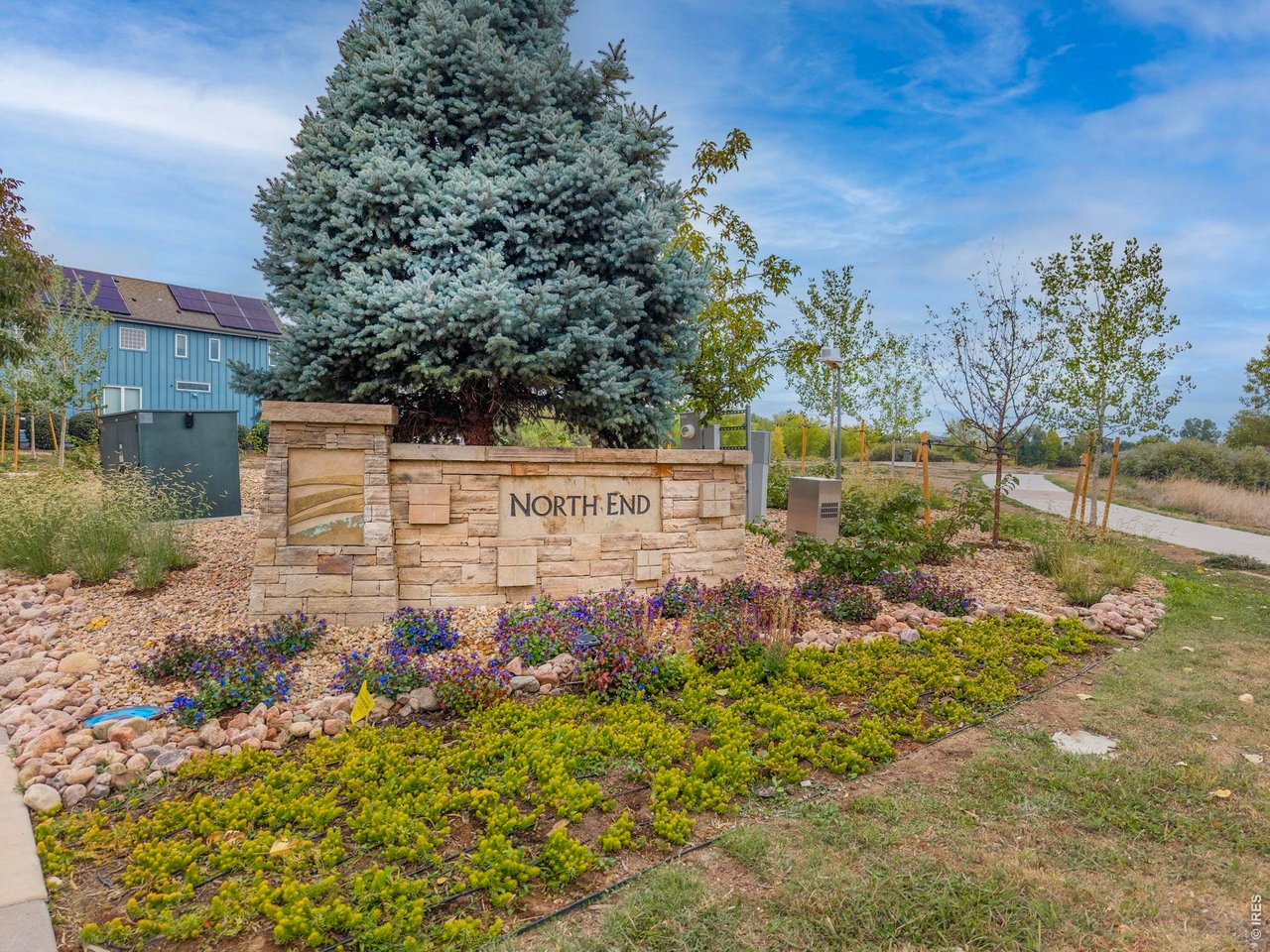 2111 Hecla Dr