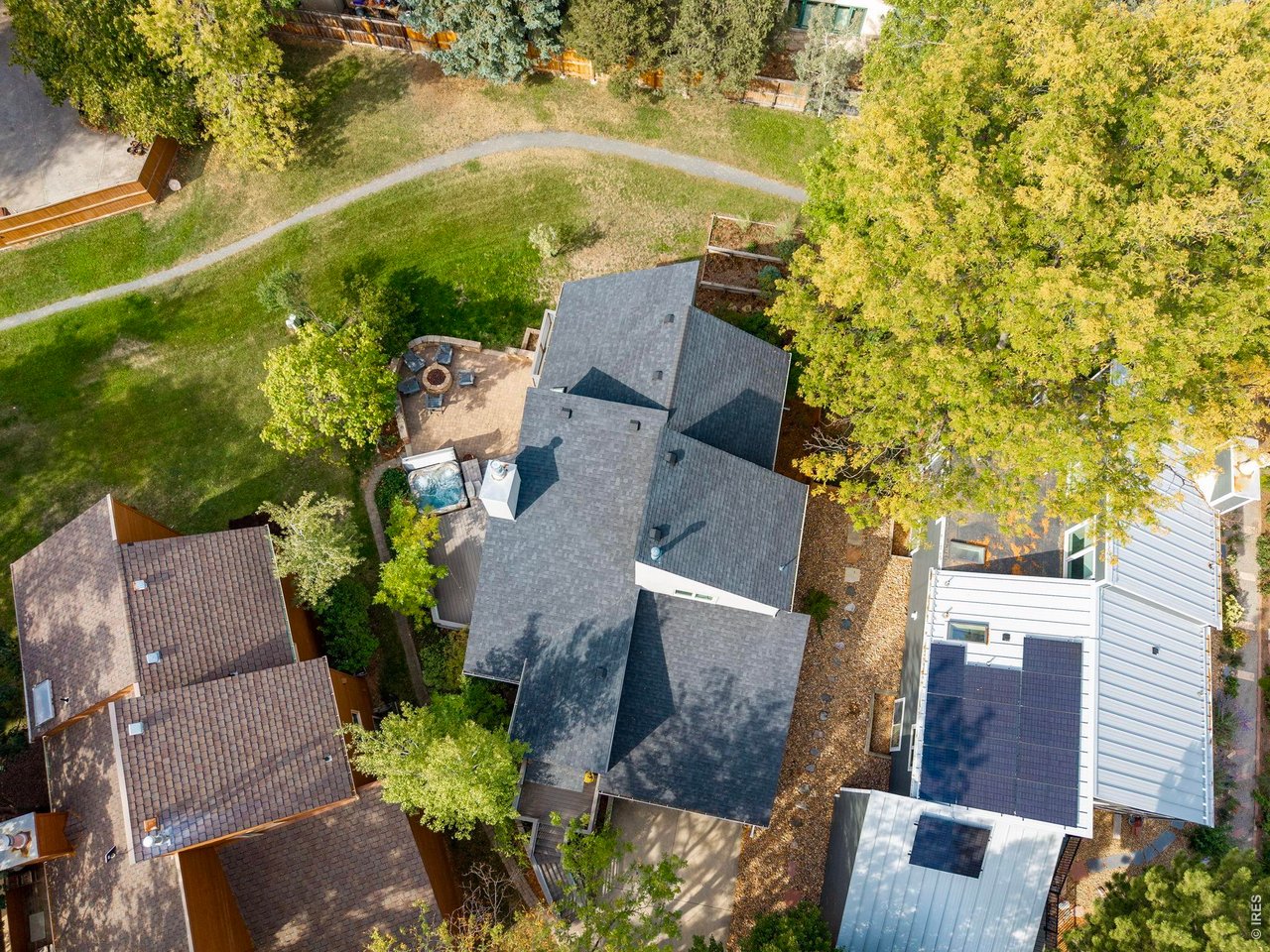 3845 Birchwood Dr
