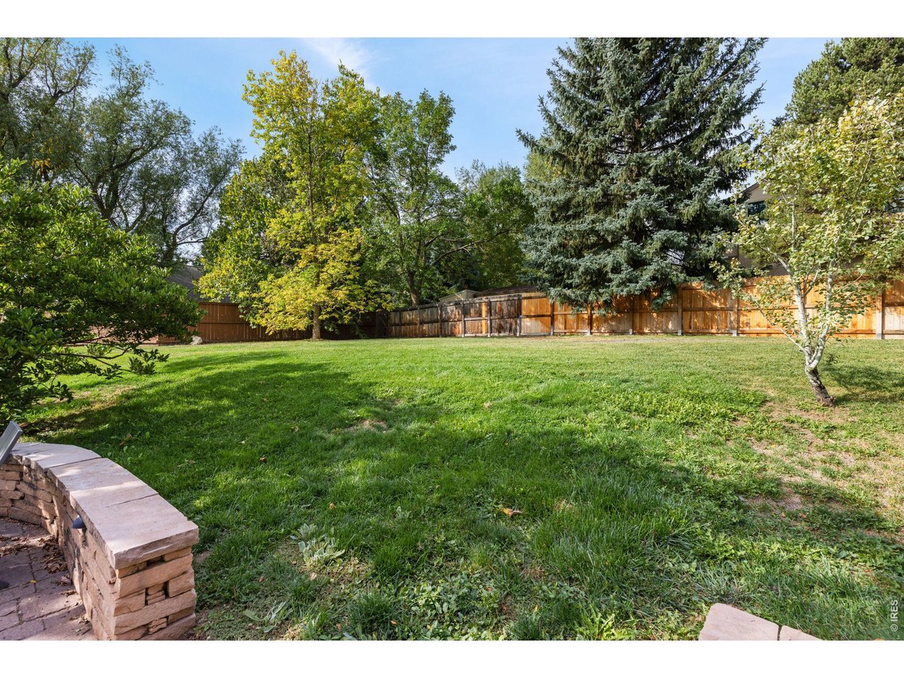 3845 Birchwood Dr