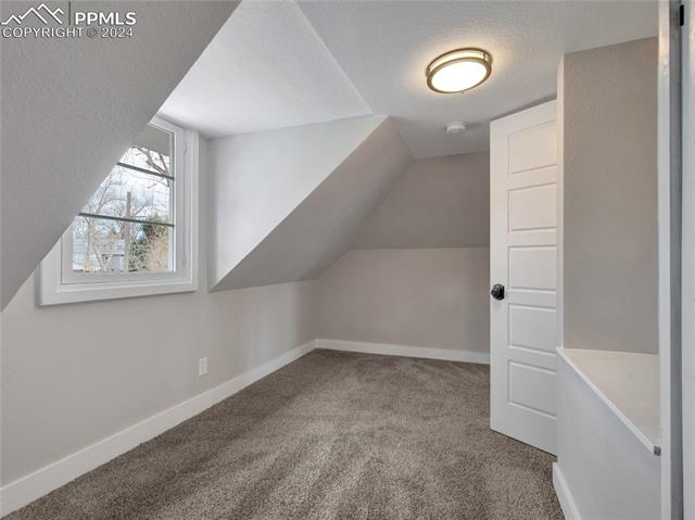 1233 N Institute Street