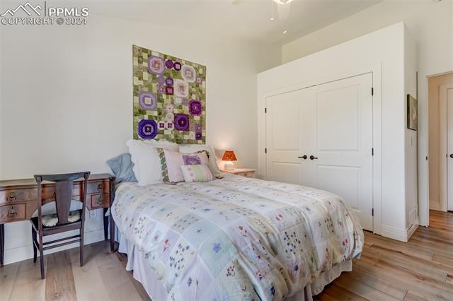 1825 Parkview Boulevard