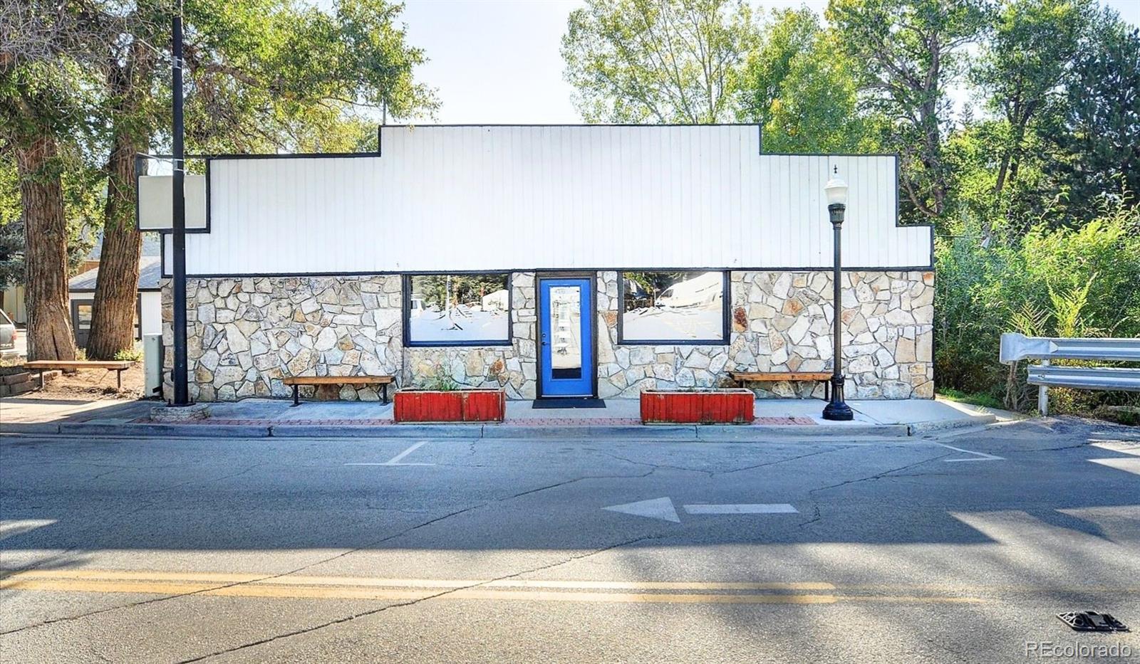 107 Cottonwood Avenue