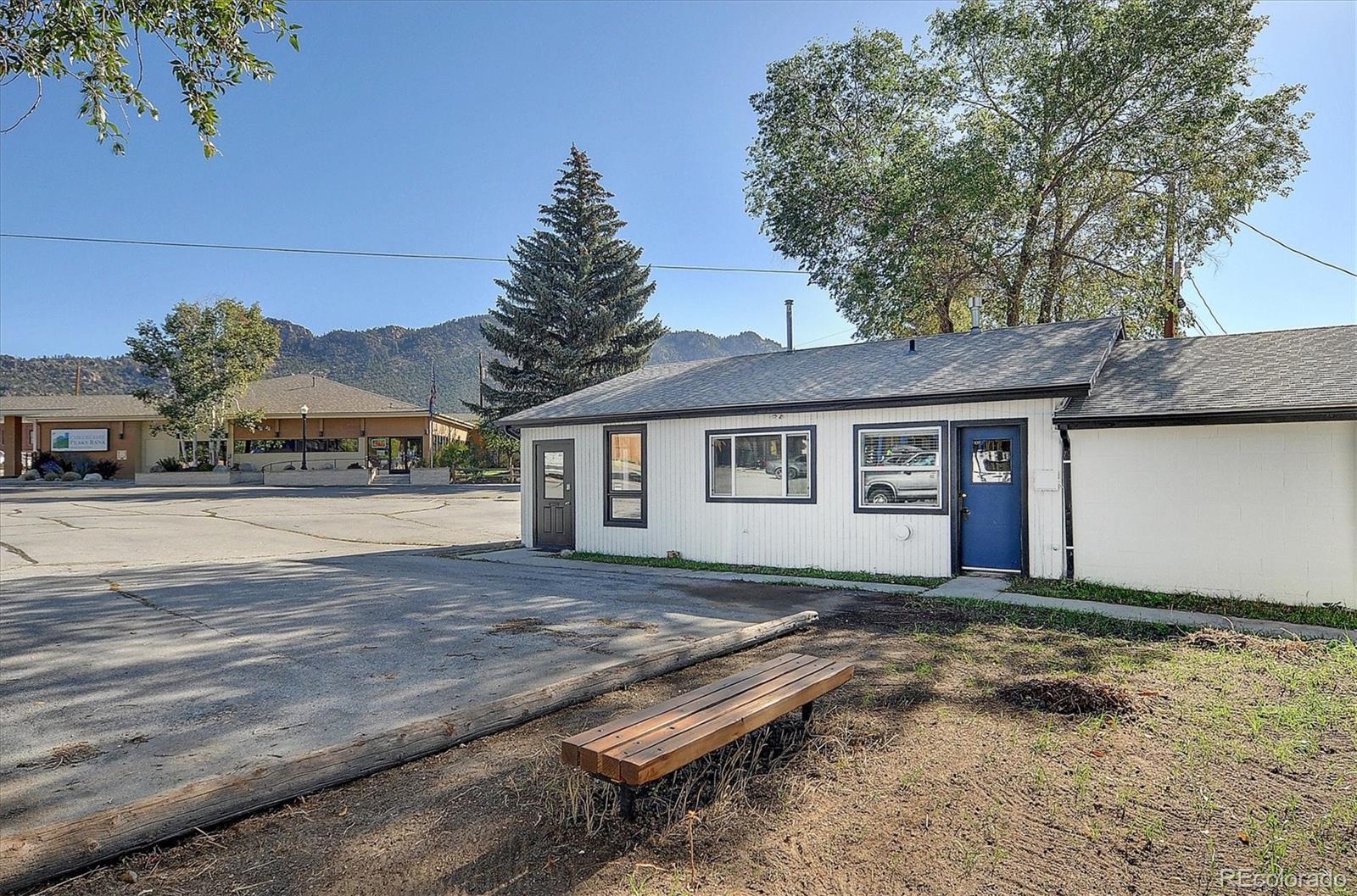 107 Cottonwood Avenue