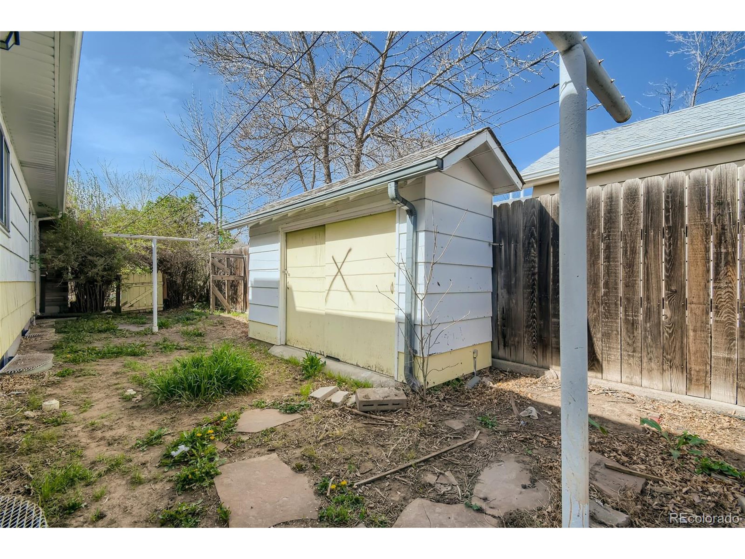 401 W Baseline Rd