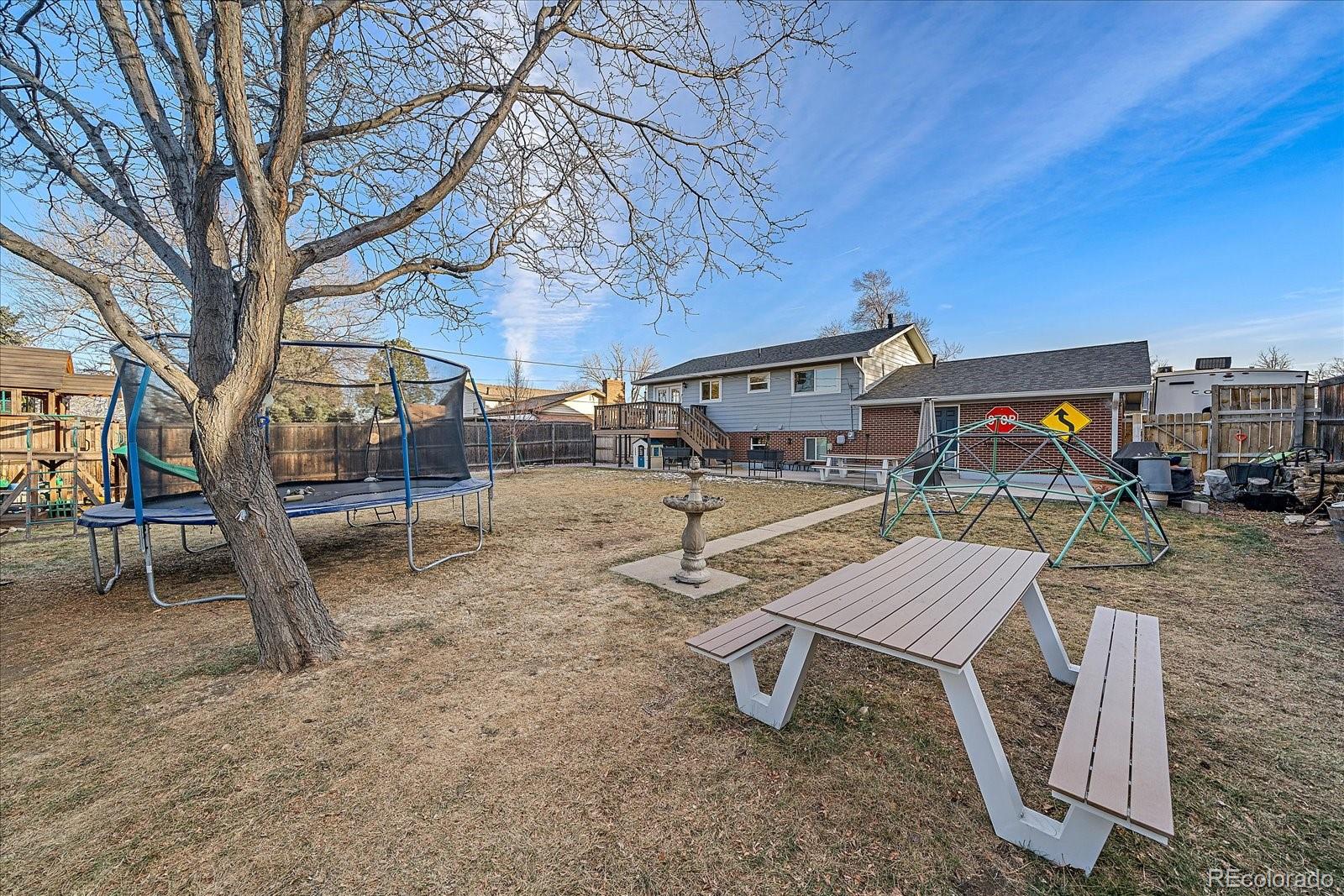 10367 Monterey Circle