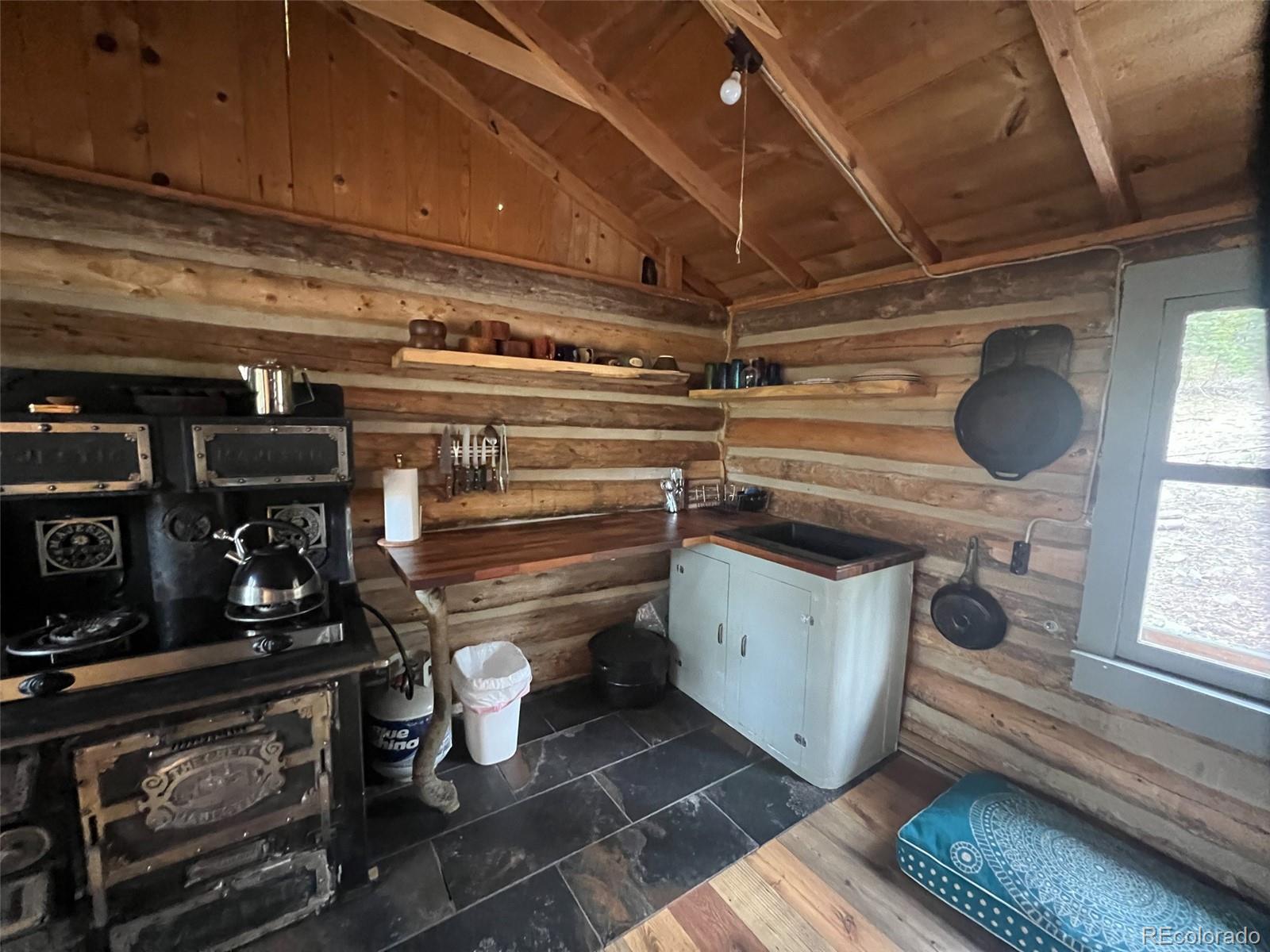 000 Unassigned Forest Road 365 Avenue