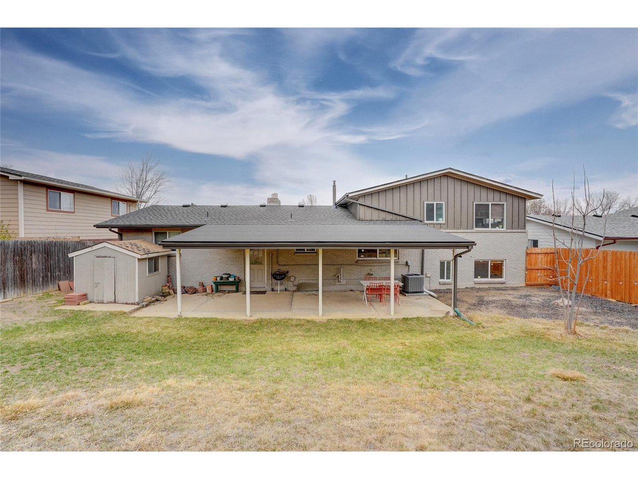 218 Pikes Peak Pl