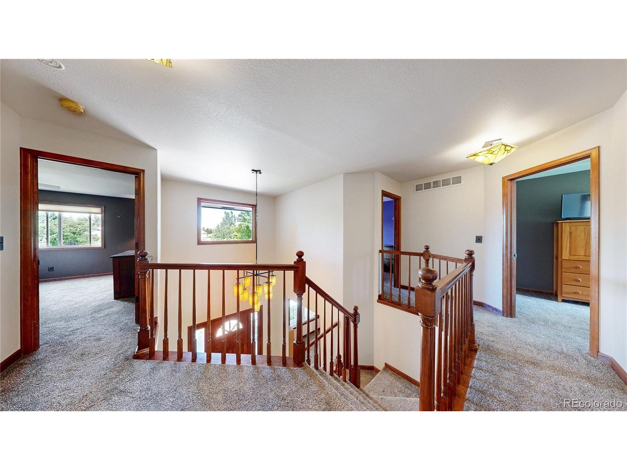 16482 W 55th Pl