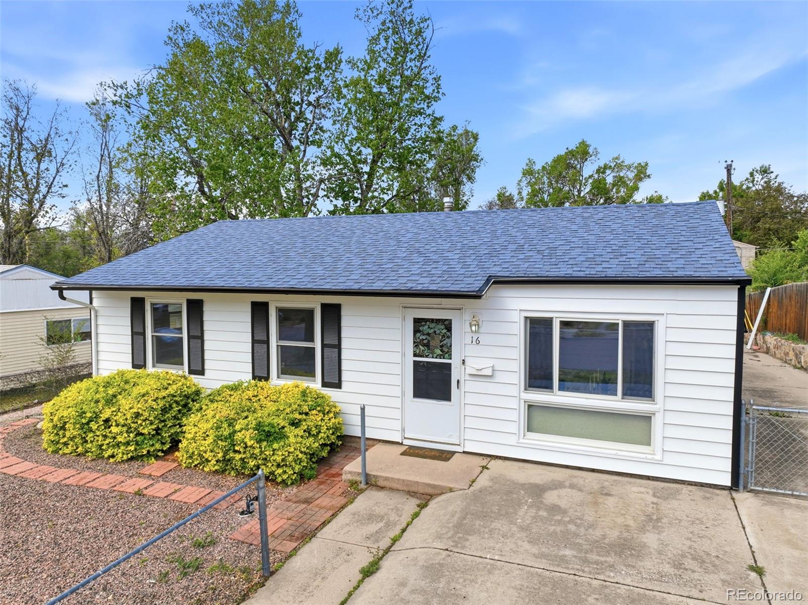 16 N Brentwood Drive