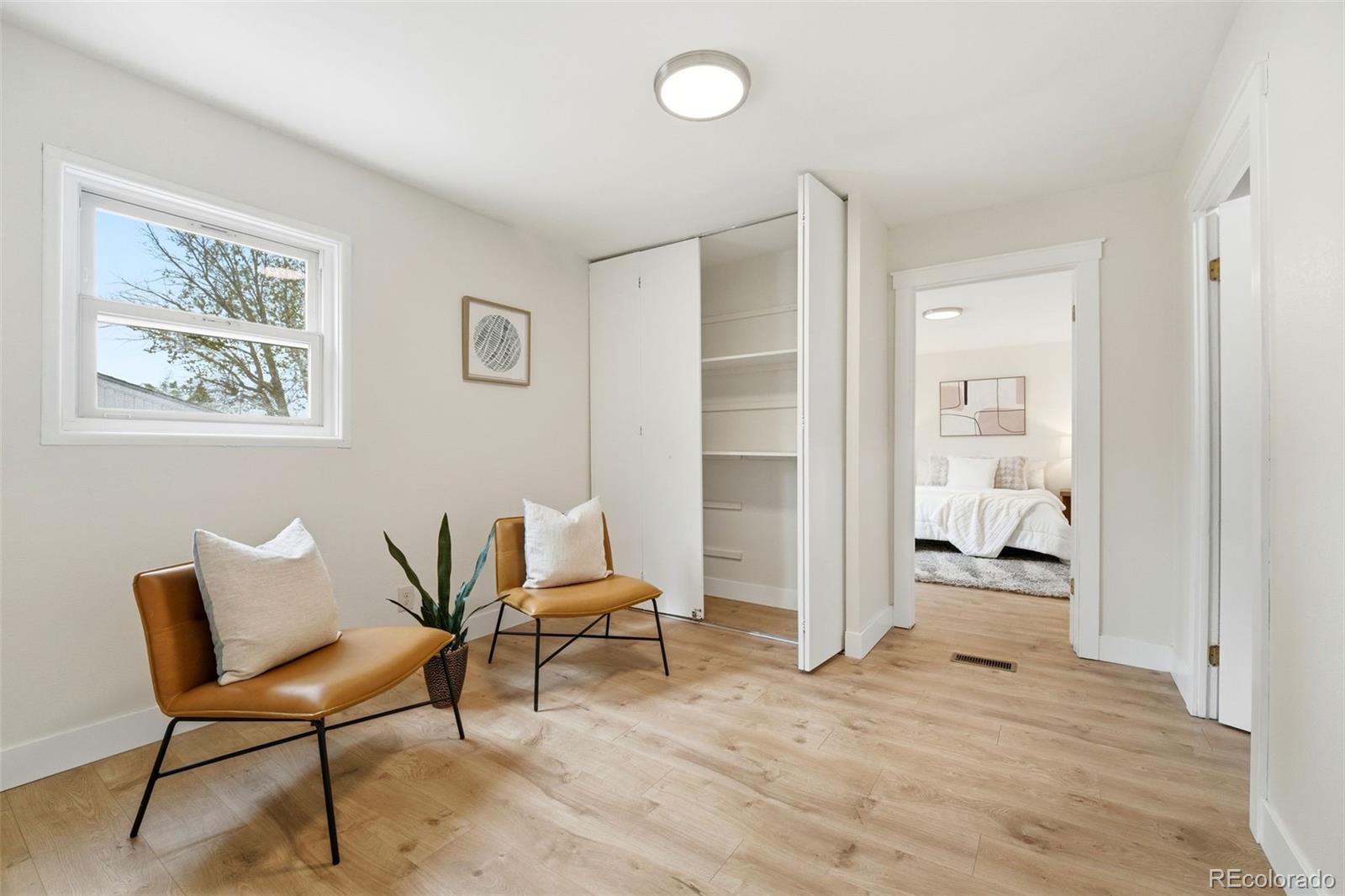 16 N Brentwood Drive