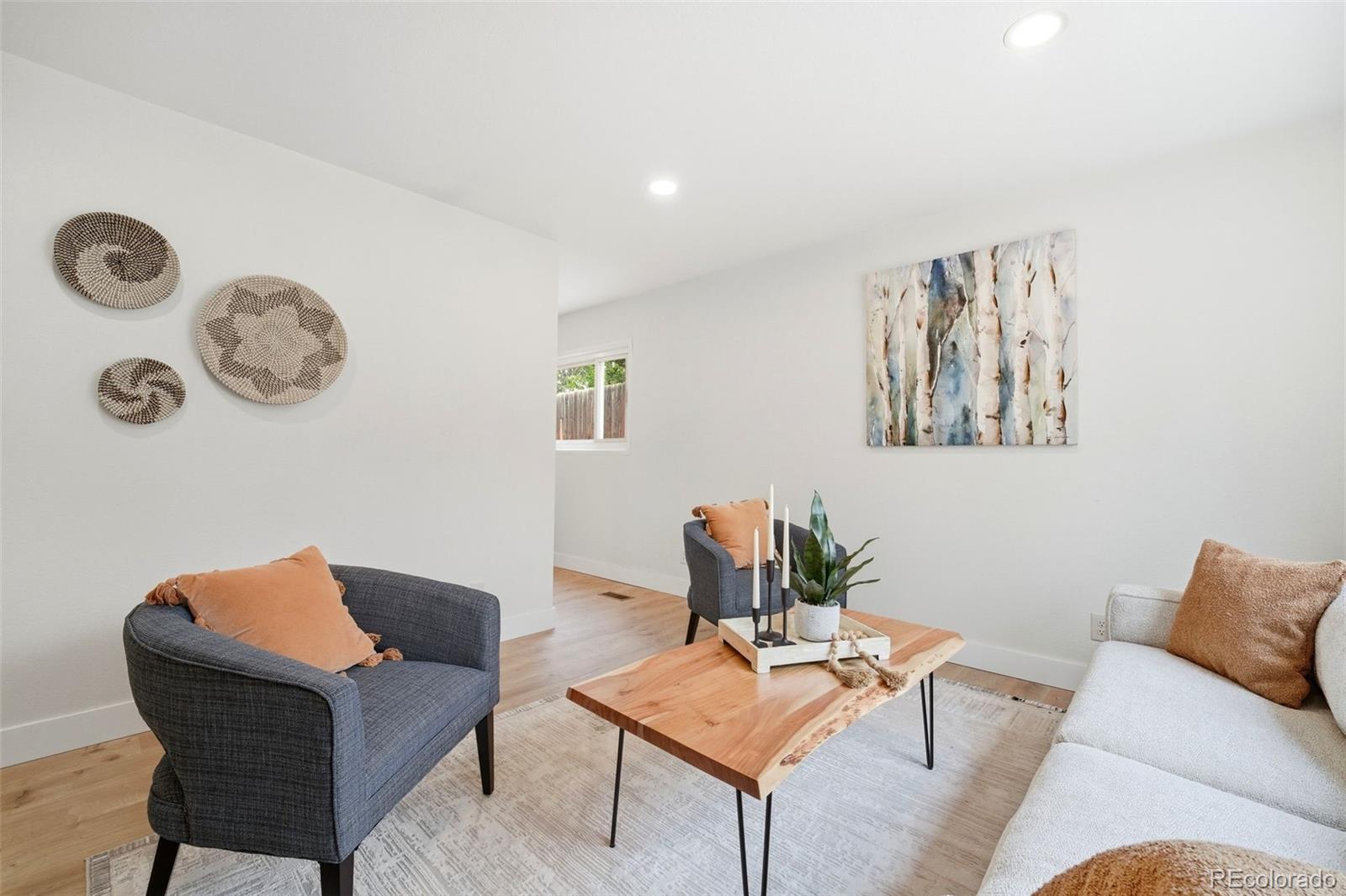 16 N Brentwood Drive