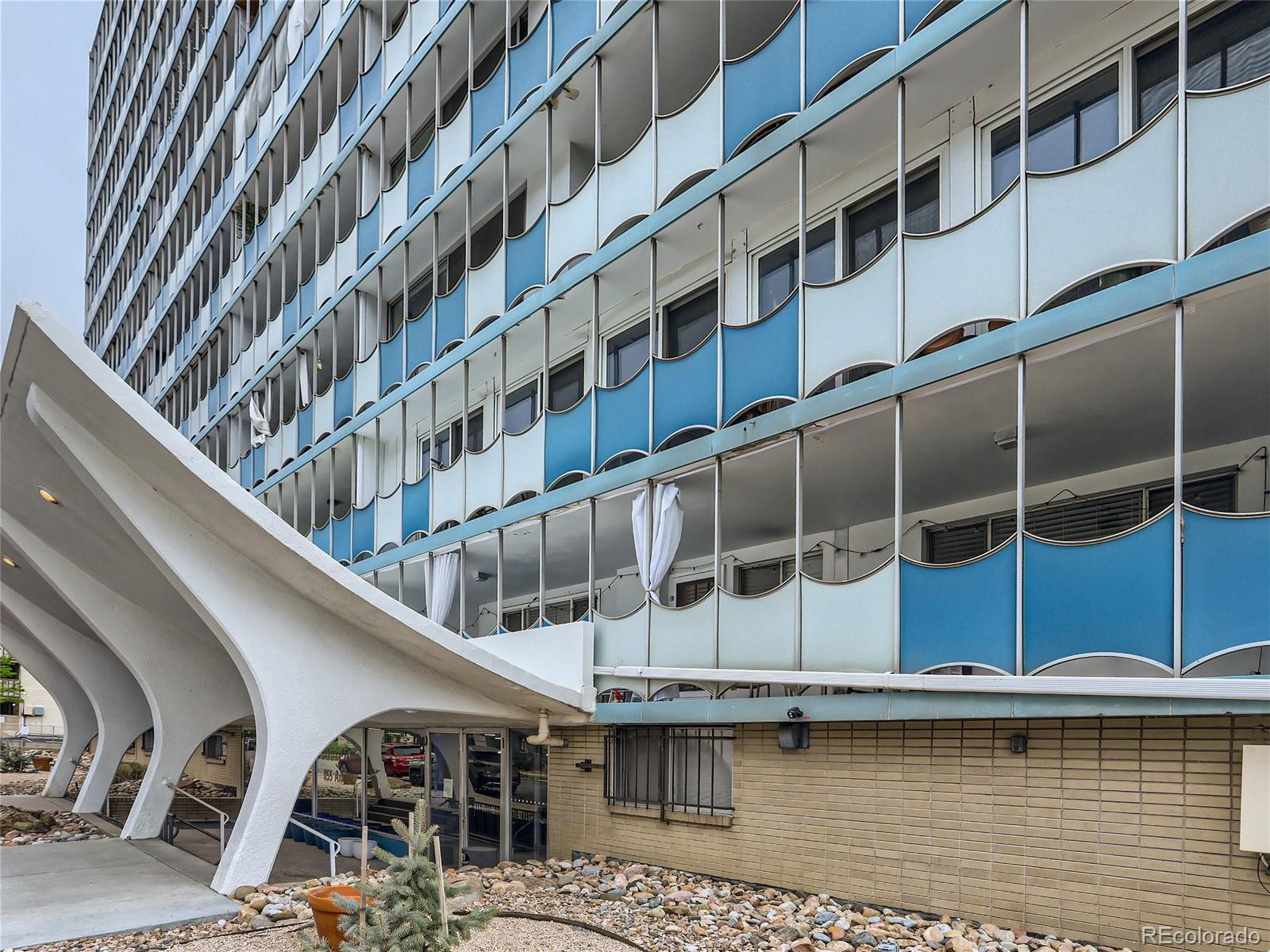 1155 Ash Street Unit: 1401