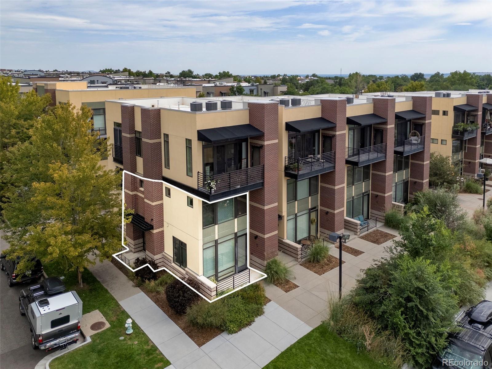 4522 13th Street Unit: 6A