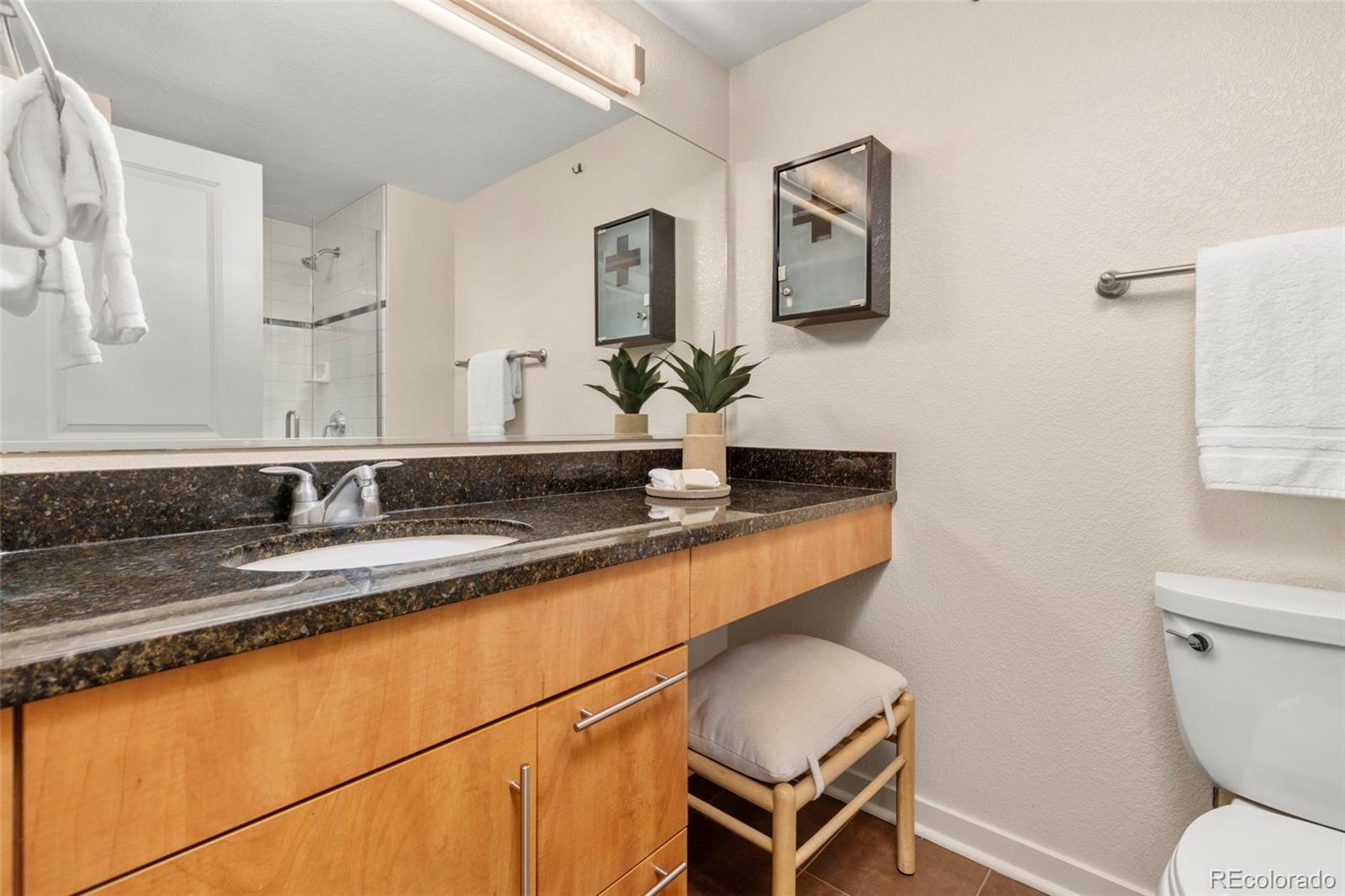 4522 13th Street Unit: 6A