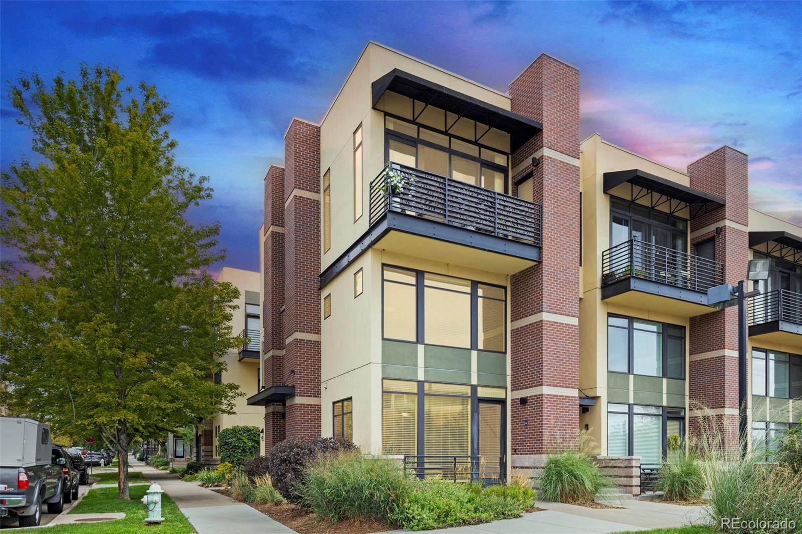 4522 13th Street Unit: 6A