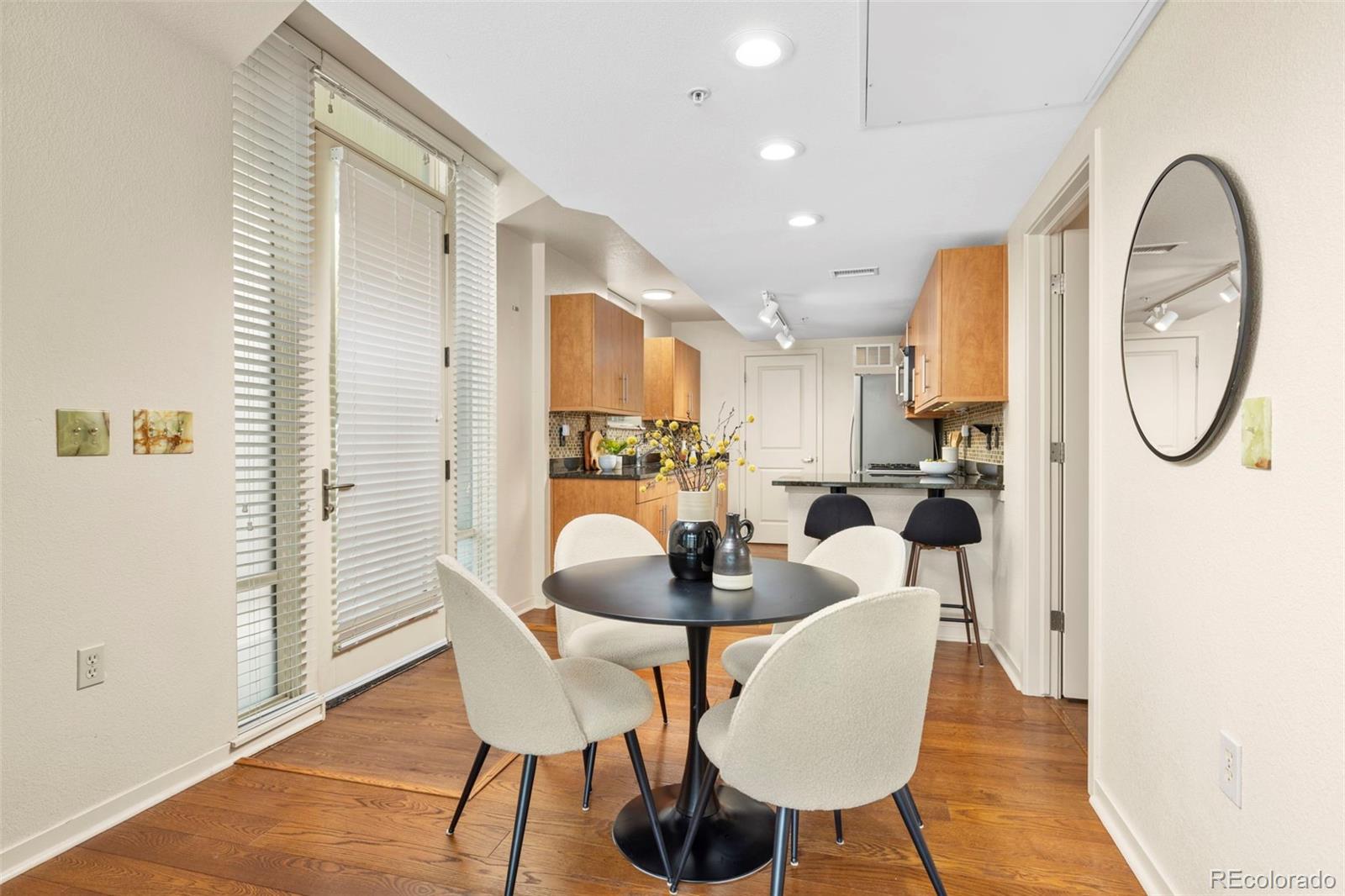4522 13th Street Unit: 6A