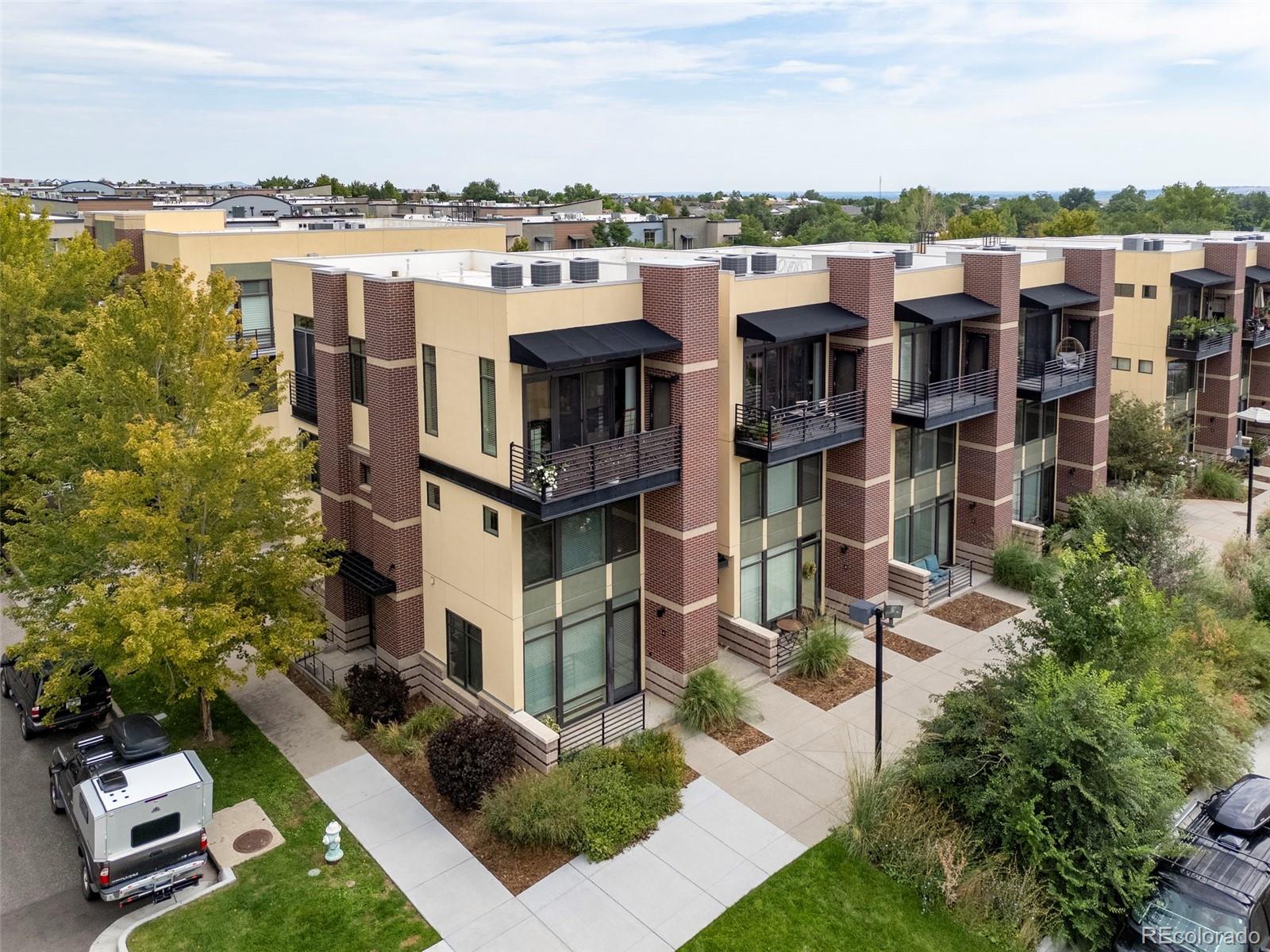 4522 13th Street Unit: 6A