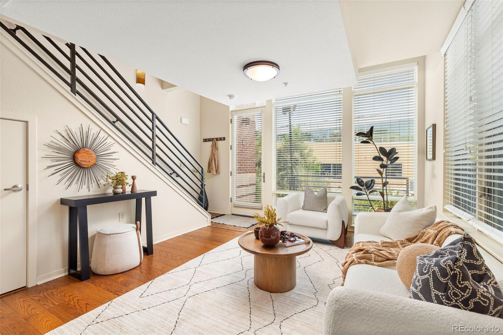4522 13th Street Unit: 6A