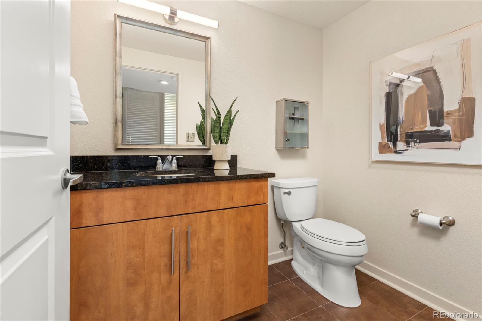 4522 13th Street Unit: 6A