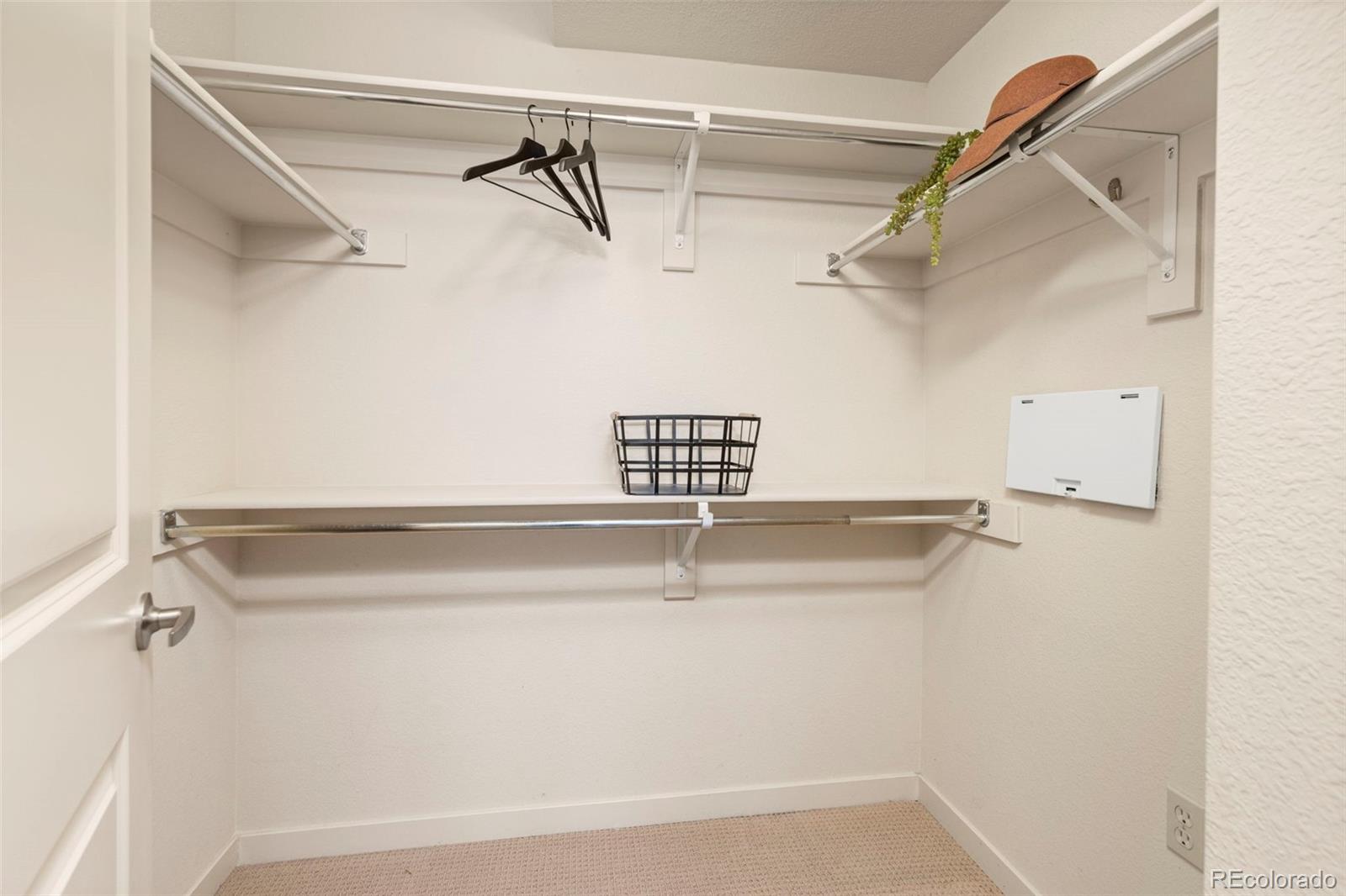 4522 13th Street Unit: 6A