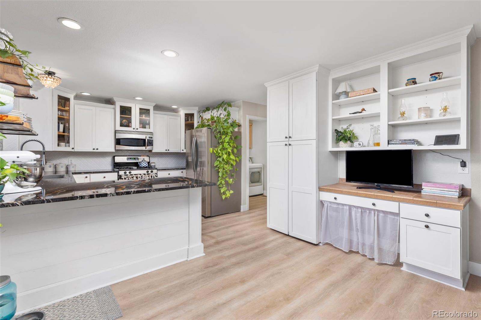41368 N Farmhouse Circle