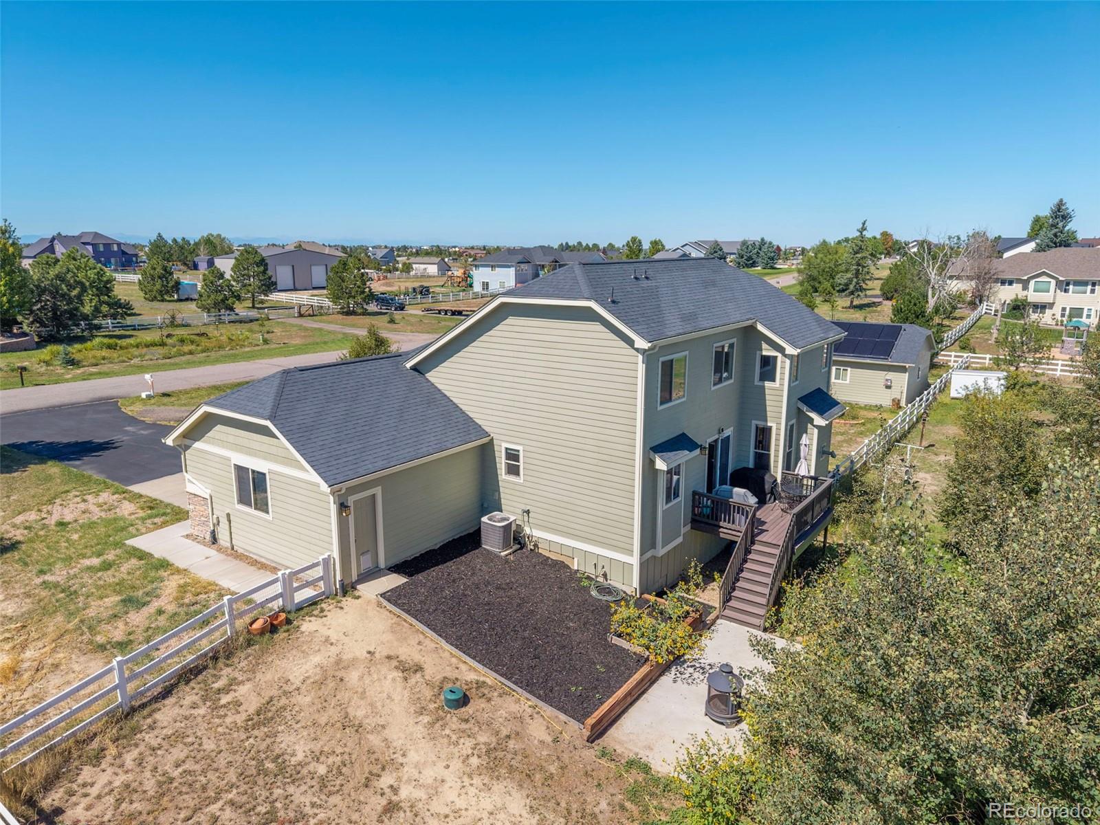 41368 N Farmhouse Circle