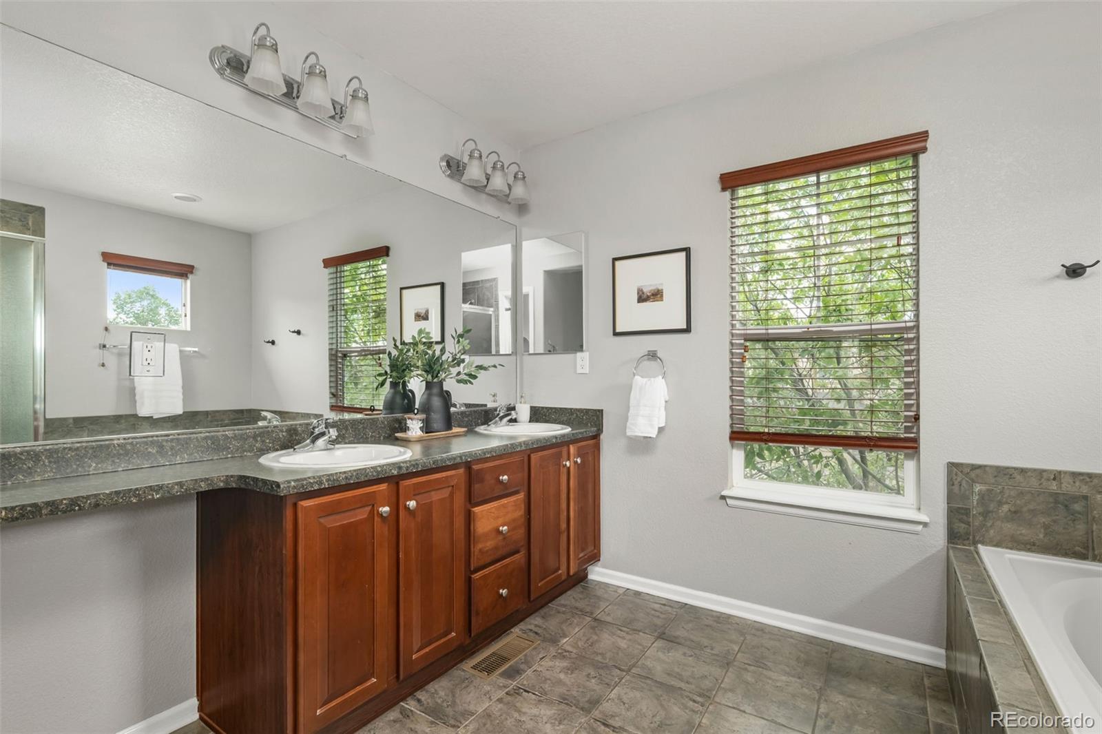 5517 Brooklawn Lane
