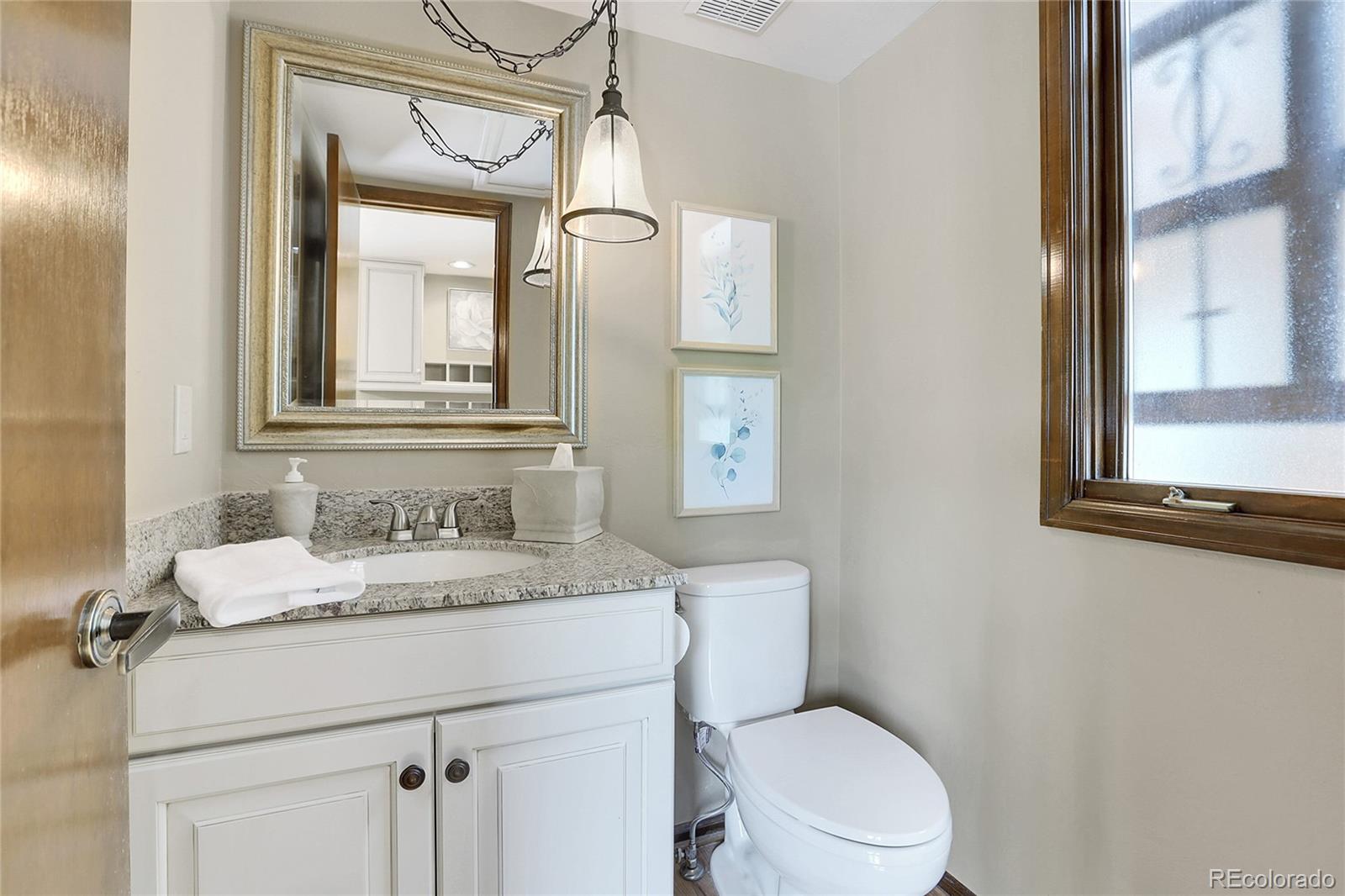 4939 E Mineral Circle