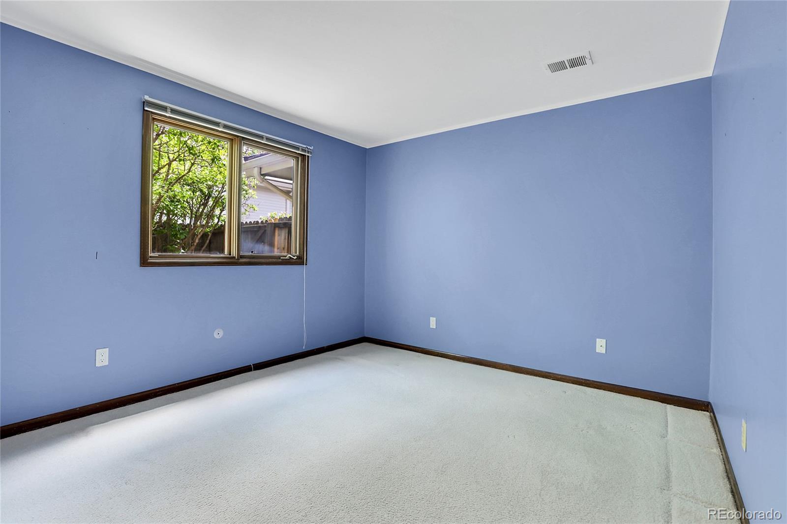 4939 E Mineral Circle