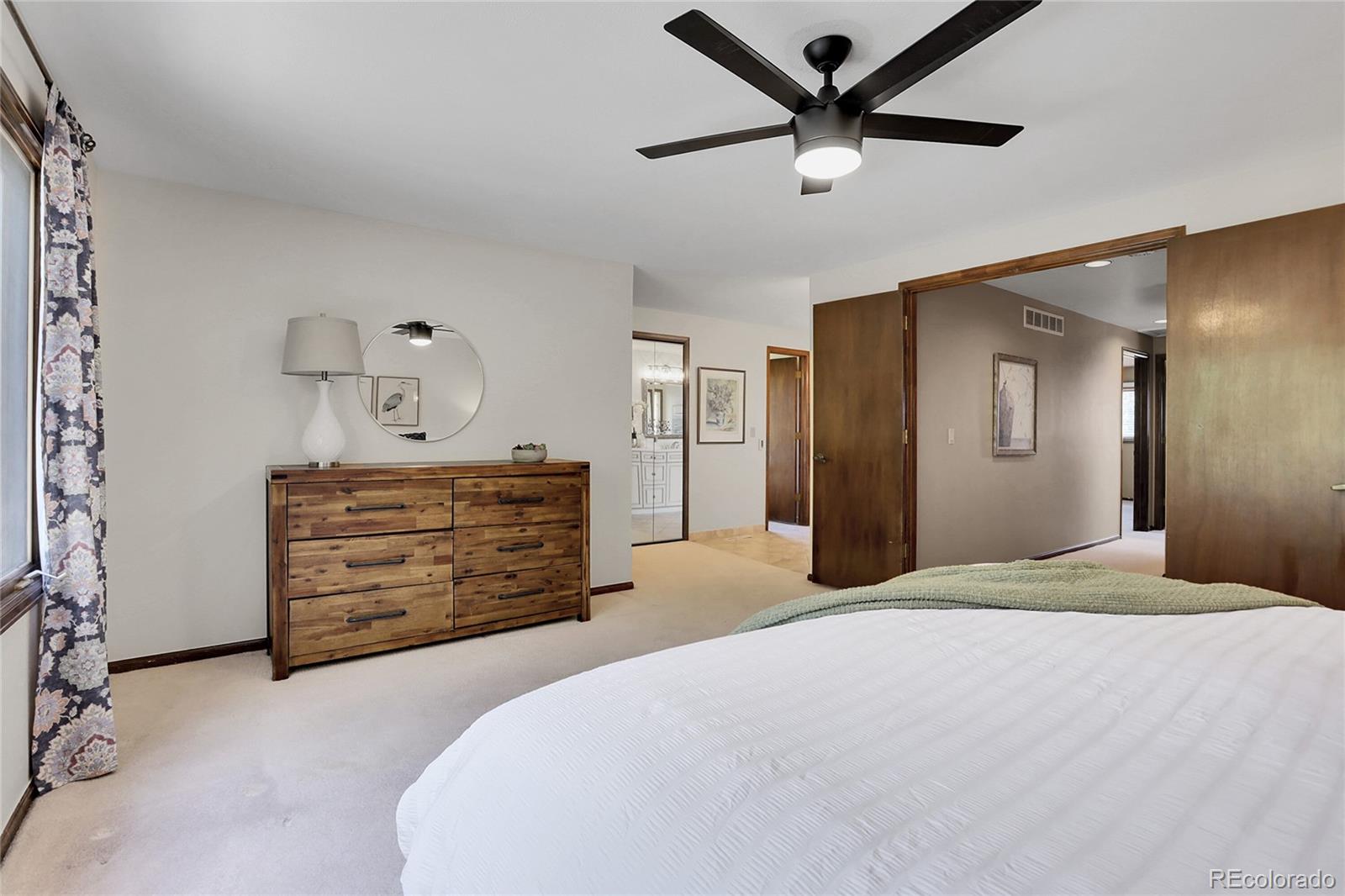 4939 E Mineral Circle