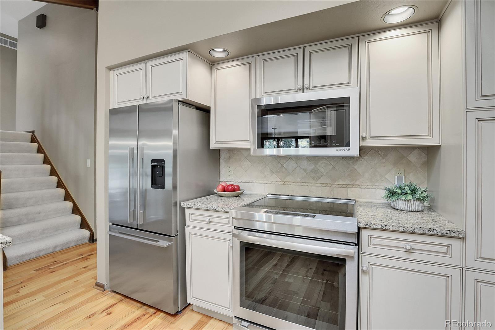 4939 E Mineral Circle