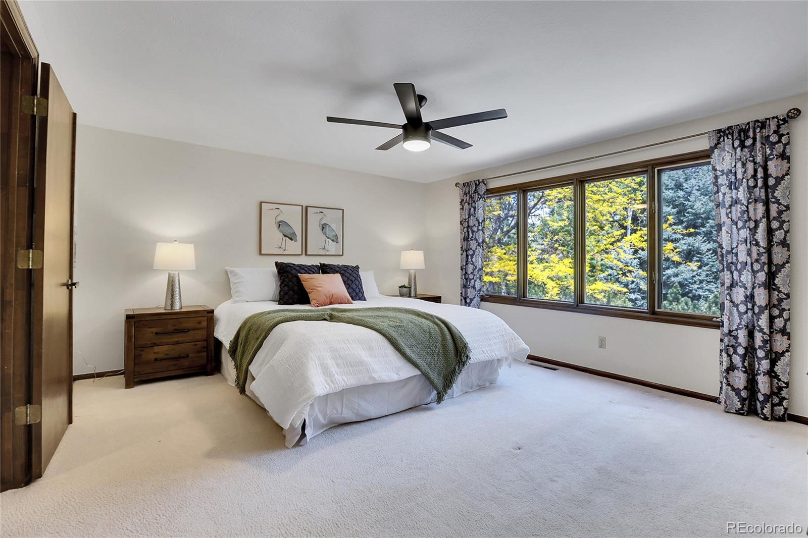 4939 E Mineral Circle