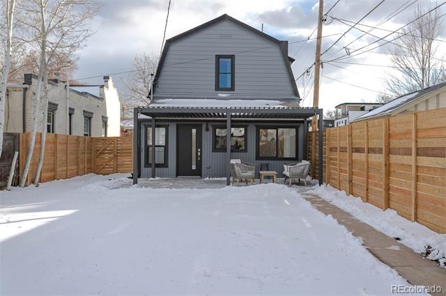 2031 W 37th Avenue