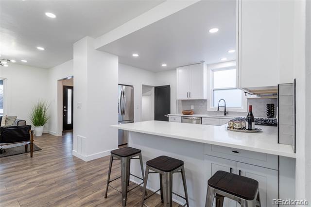 2031 W 37th Avenue