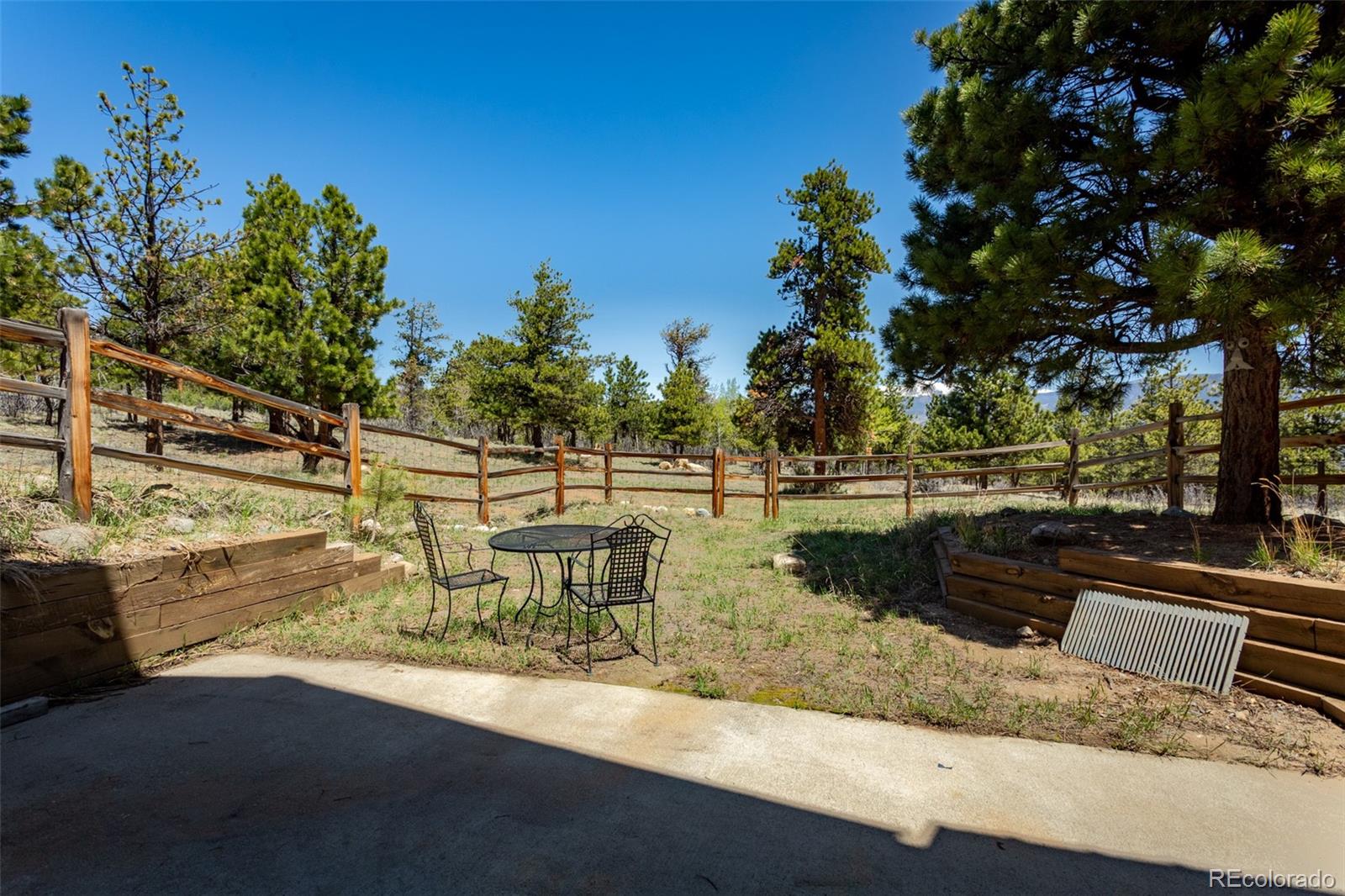 30569 Timberline N