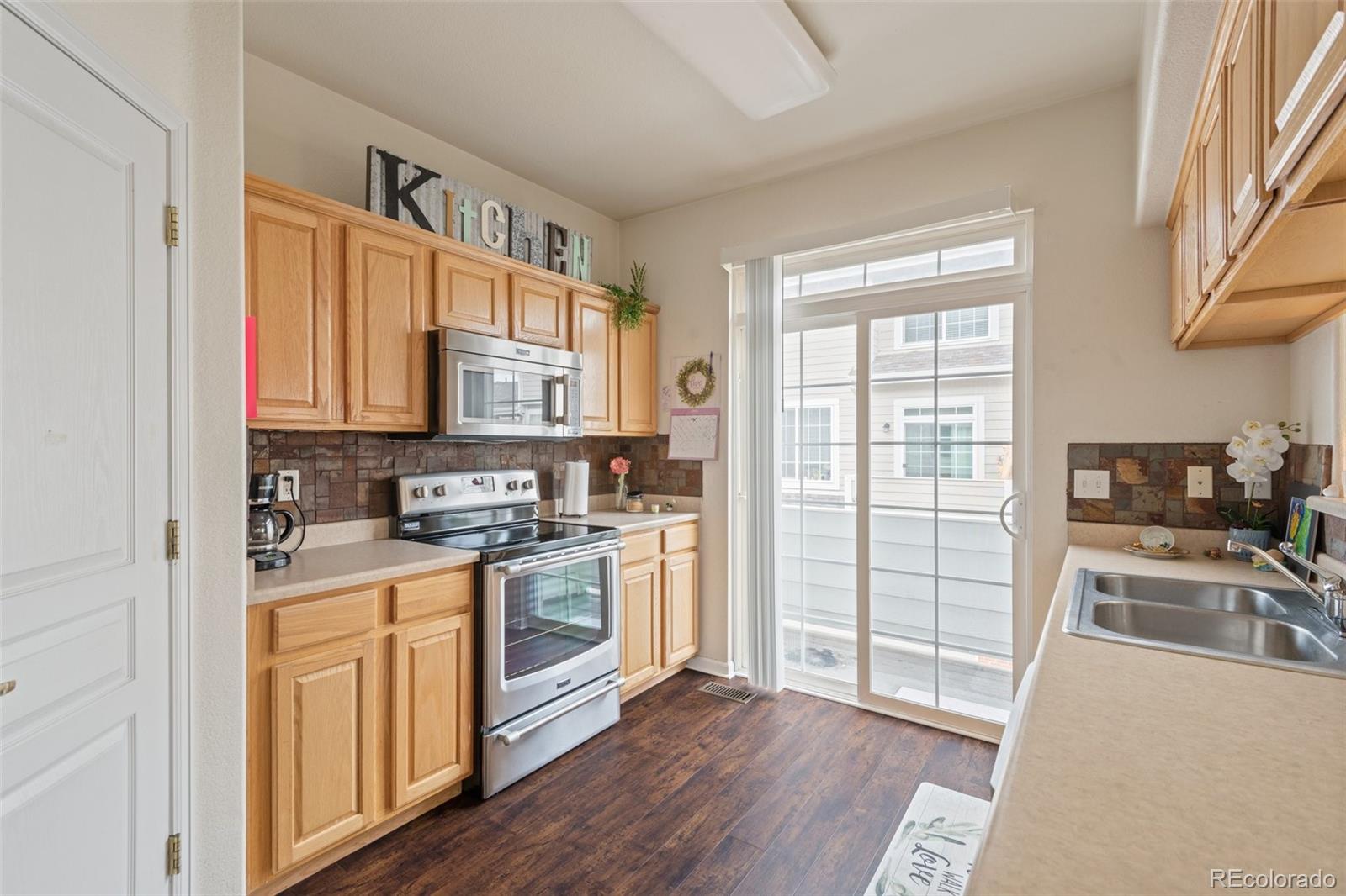 16901 E Warren Place Unit: B