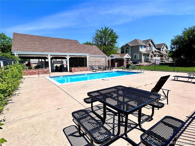16901 E Warren Place Unit: B