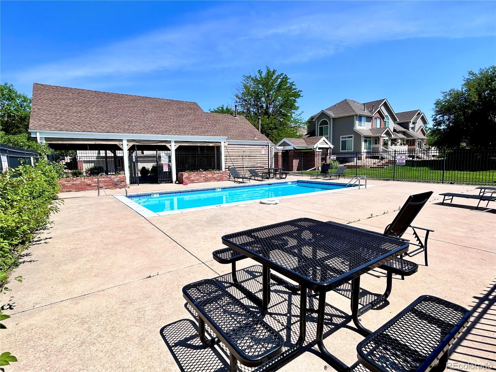 16901 E Warren Place Unit: B