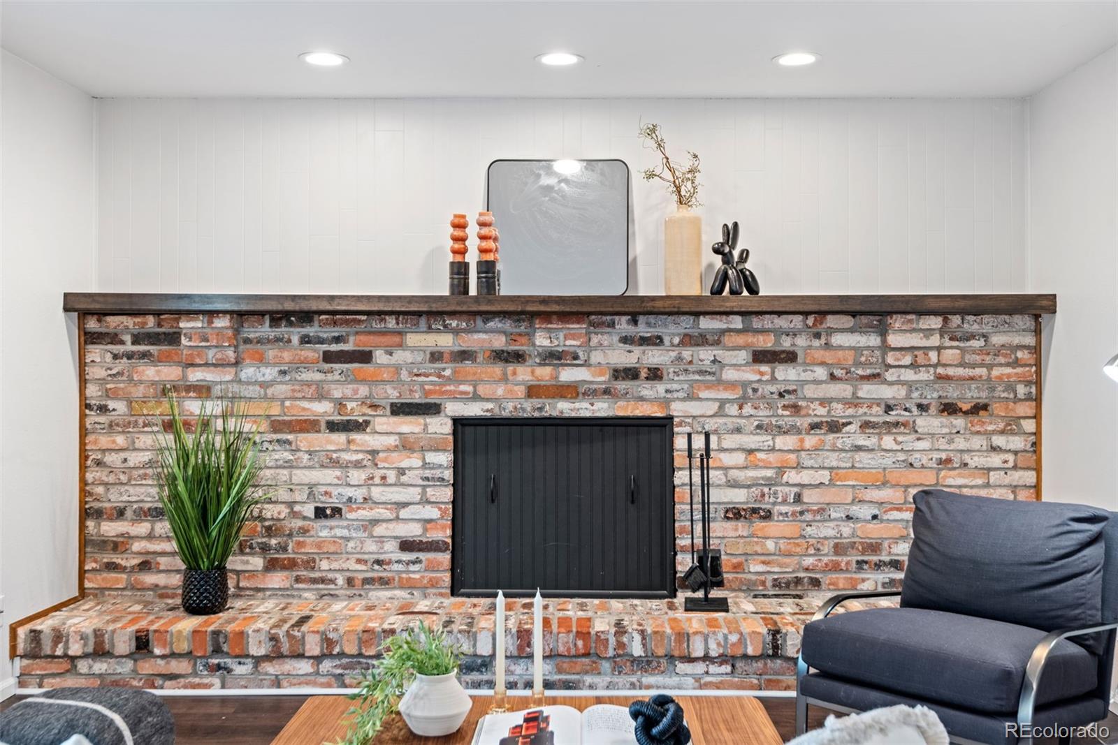 9941 Garland Drive