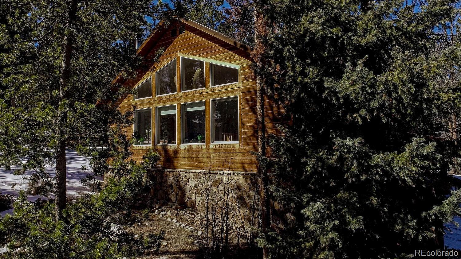 154 Lakeside Drive