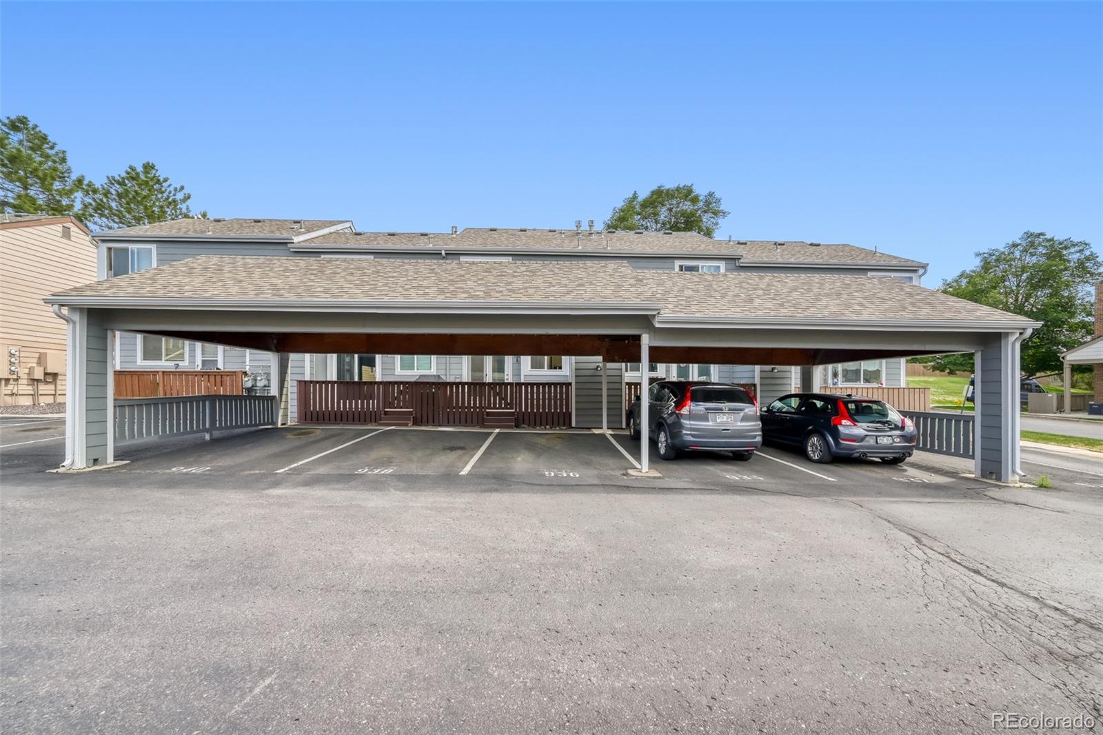 936 Summer Drive Unit: 21C