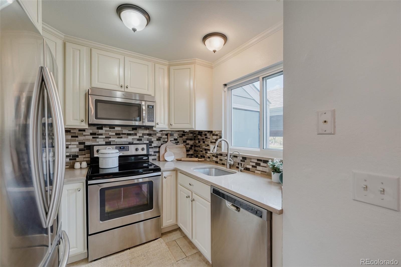 936 Summer Drive Unit: 21C