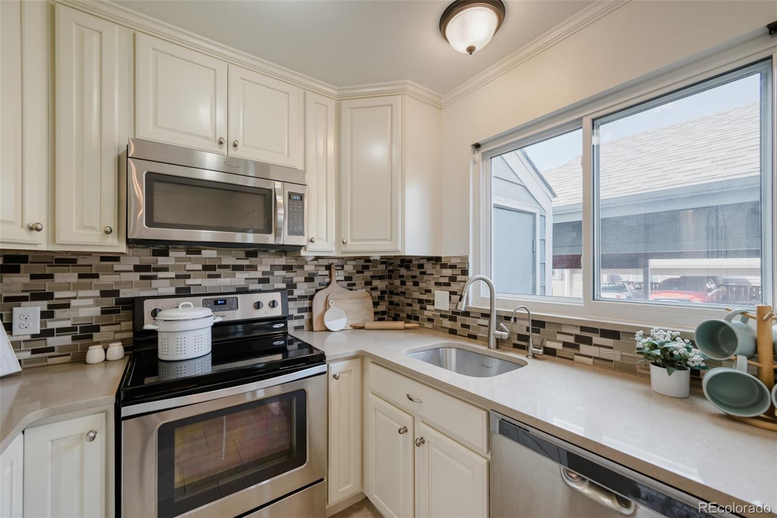 936 Summer Drive Unit: 21C