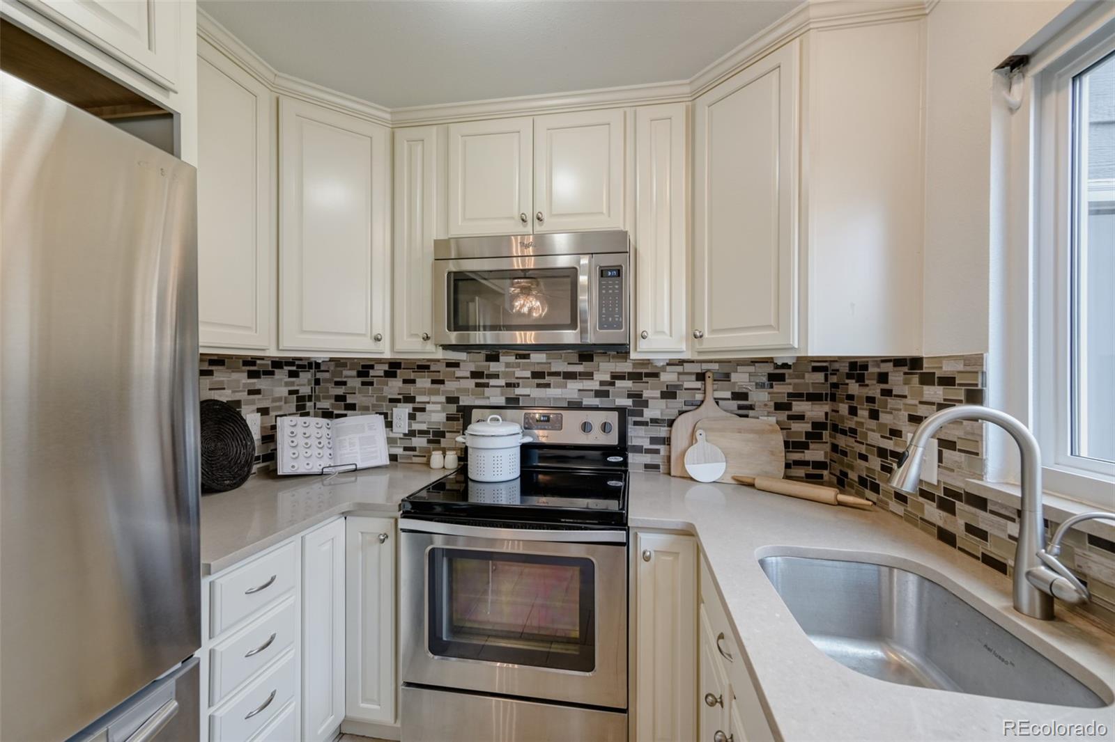 936 Summer Drive Unit: 21C