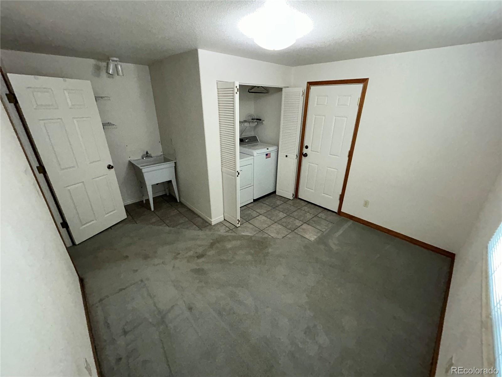 7847 Everett Way