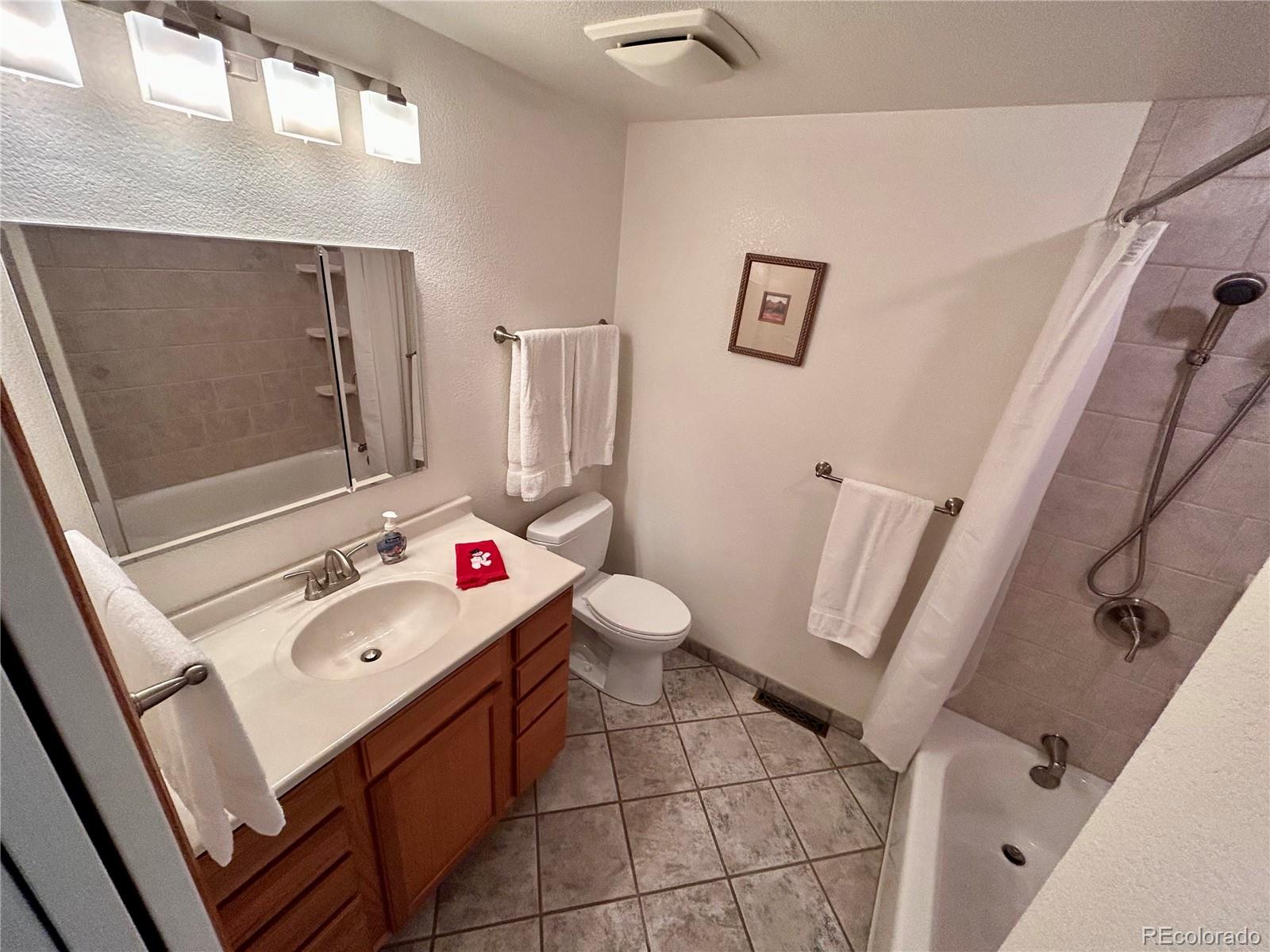 7847 Everett Way