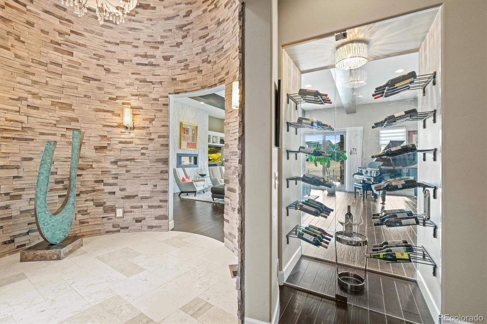 8007 S Valleyhead Way