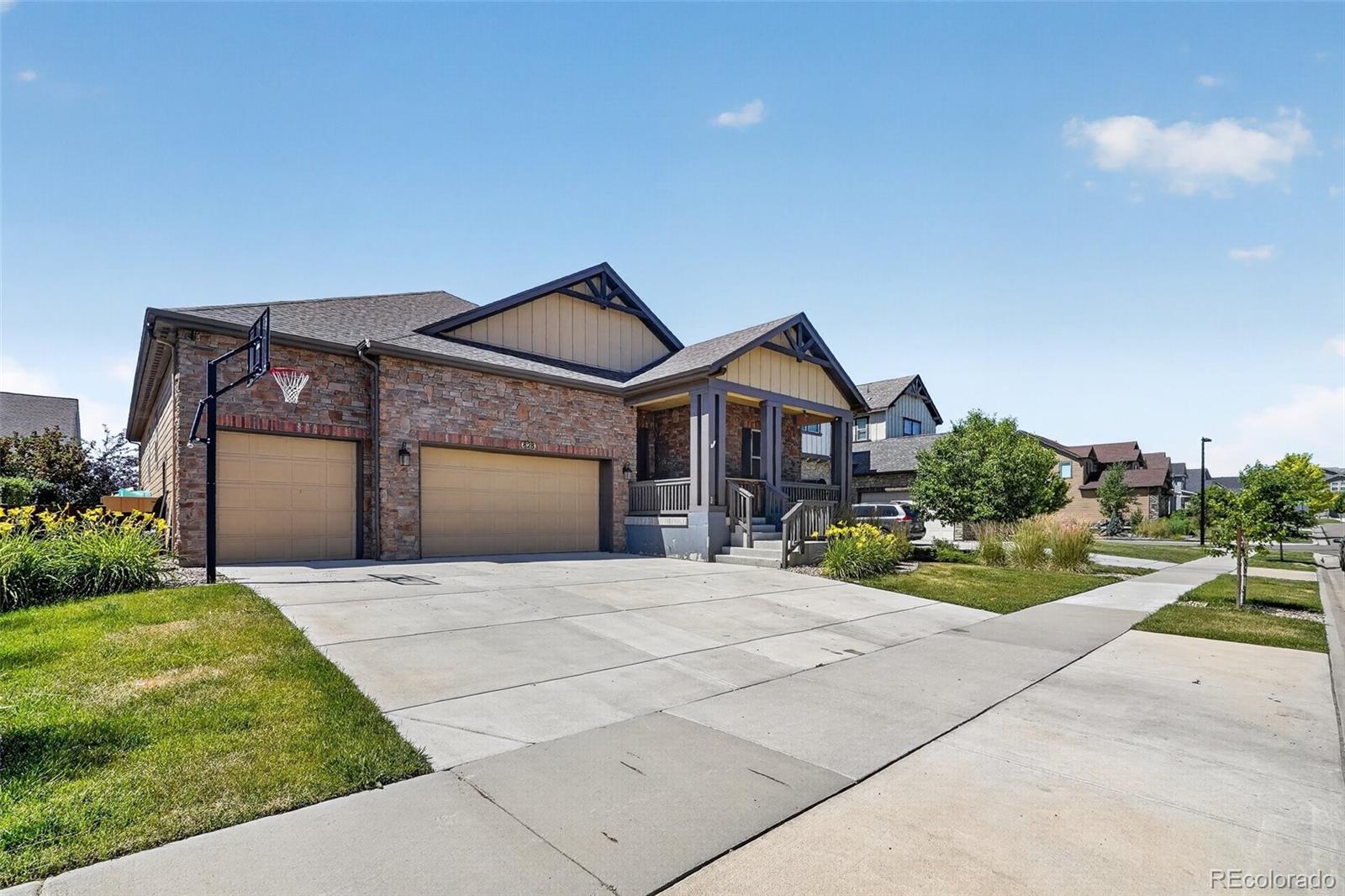 828 Gilpin Circle