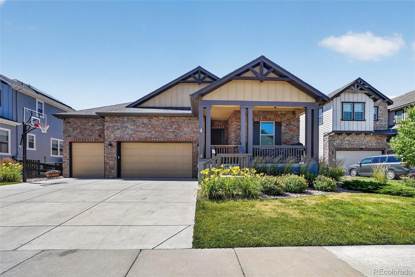 828 Gilpin Circle