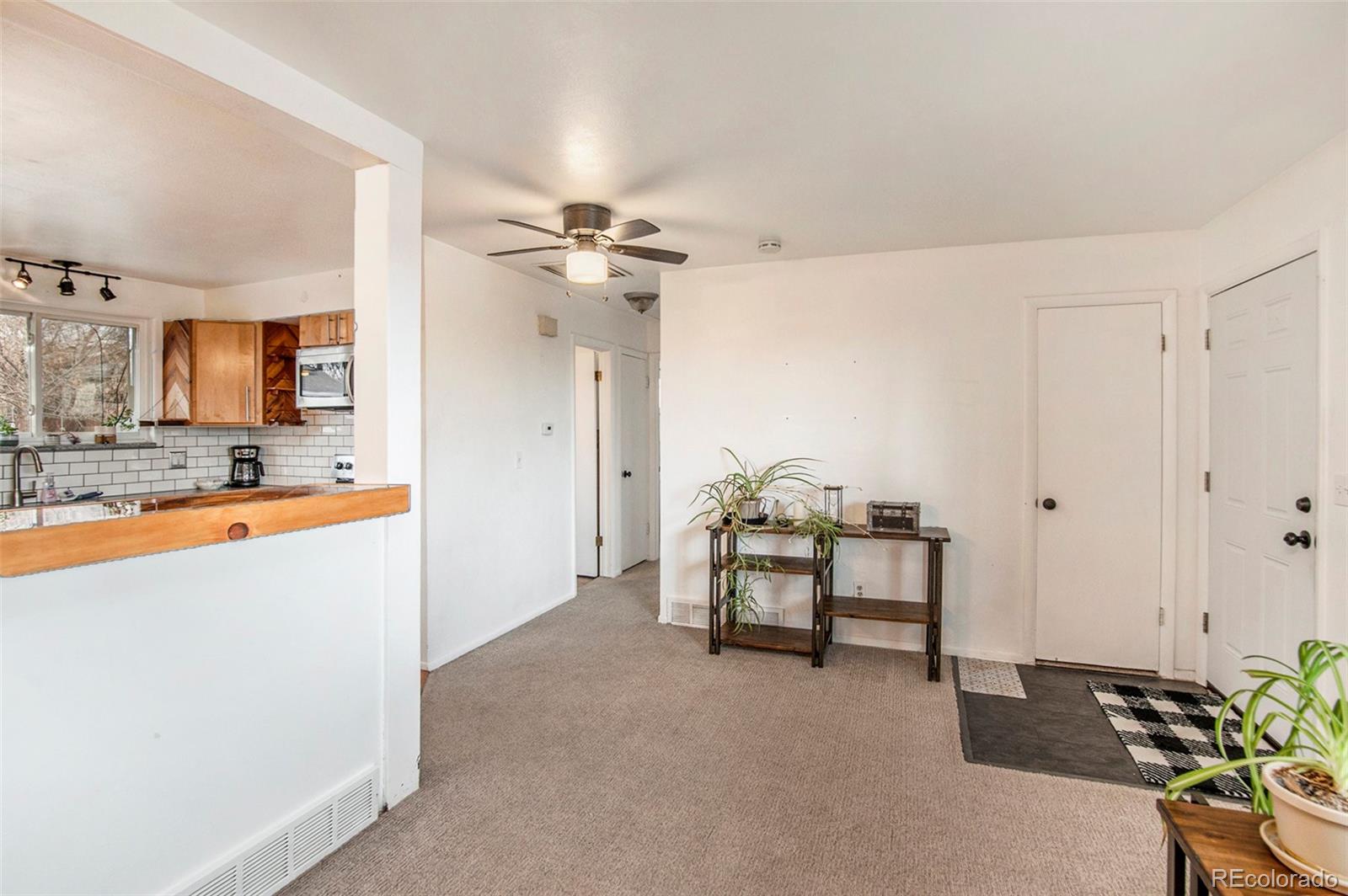 7601 Acoma Court